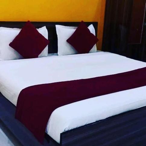 Hotel Suraj Ришикеш Номер фото